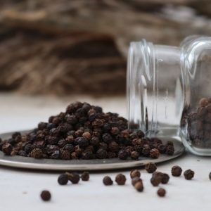 Pimienta negra en grano