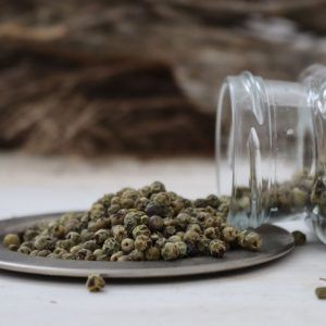 pimienta verde en grano