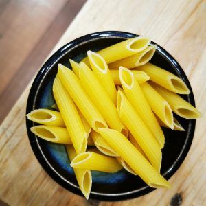 macarrón pluma