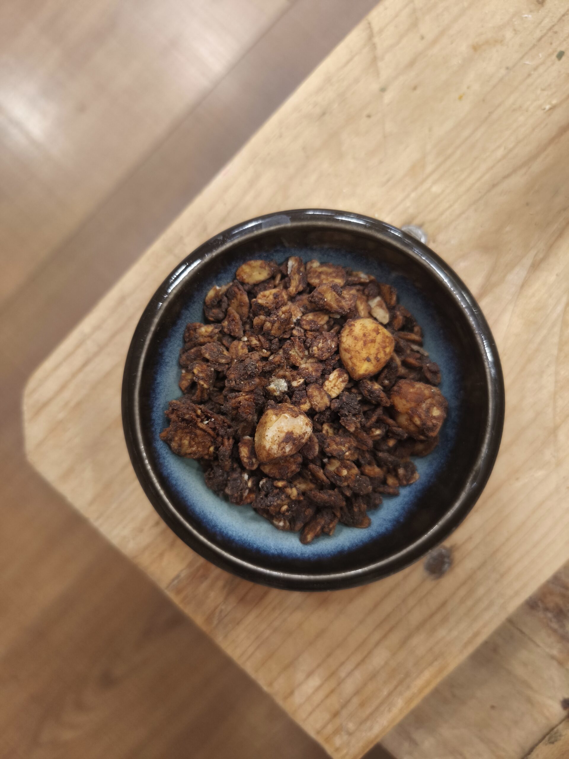 granola realfooding cacao 70% y avellana